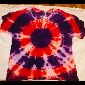 Bulls eye tie dye